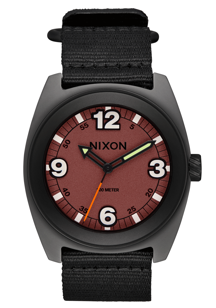 Clutch 42 | Matte Gunmetal / Hot Sauce | 42mm Analog Watch – Nixon CA
