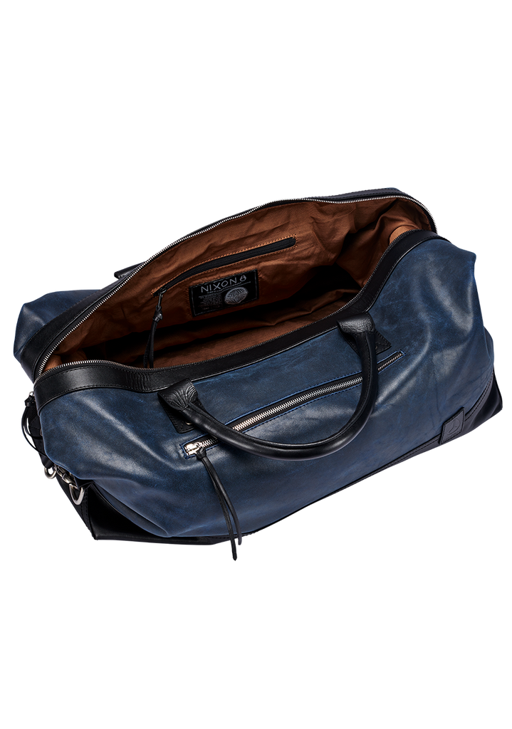 Desperado Duffle II Navy / Black Leather Luxury Bag Nixon CA
