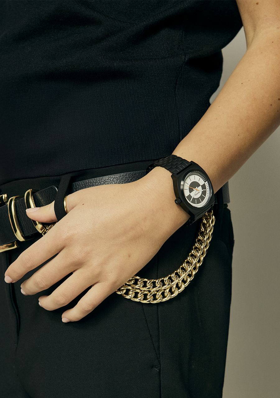 Time Teller - Black / White / Black View 10