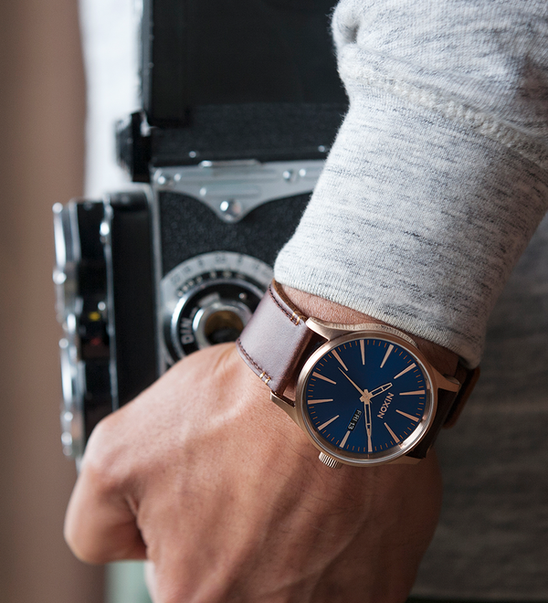 Sentry Leather Watch | All Black | Men's Leather – Nixon CA Sentry Leather Watch | All Black | Men's Leather – Nixon CA