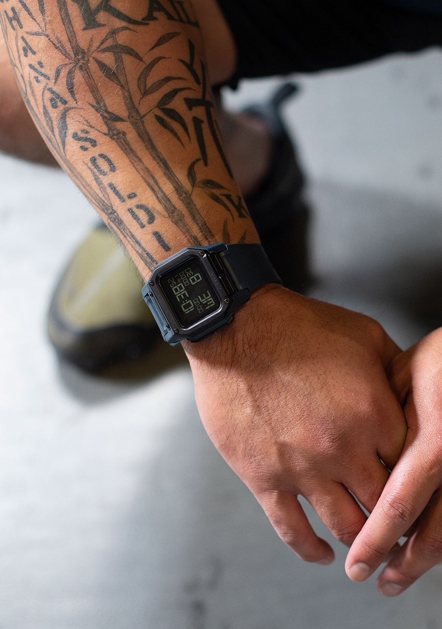 Regulus Watch Dark Slate Digital – Nixon CA