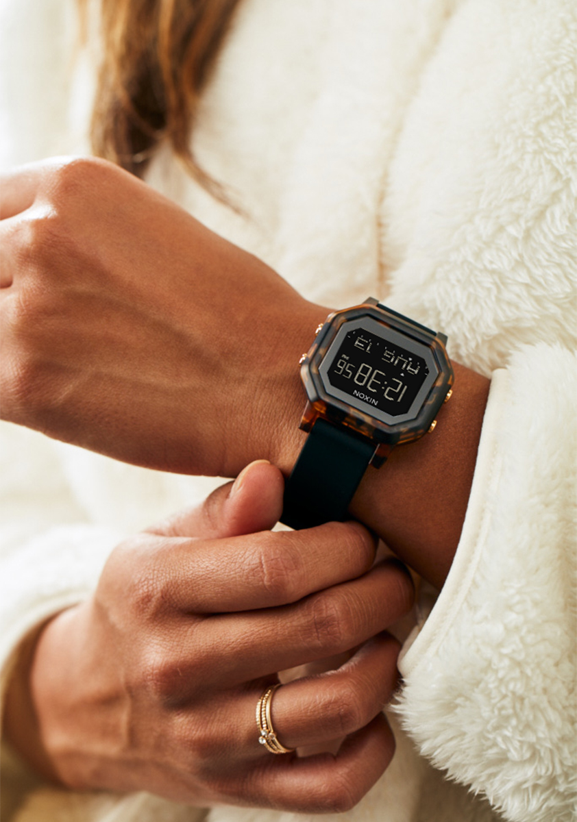 Siren Watch | Tortoise | Digital – Nixon CA