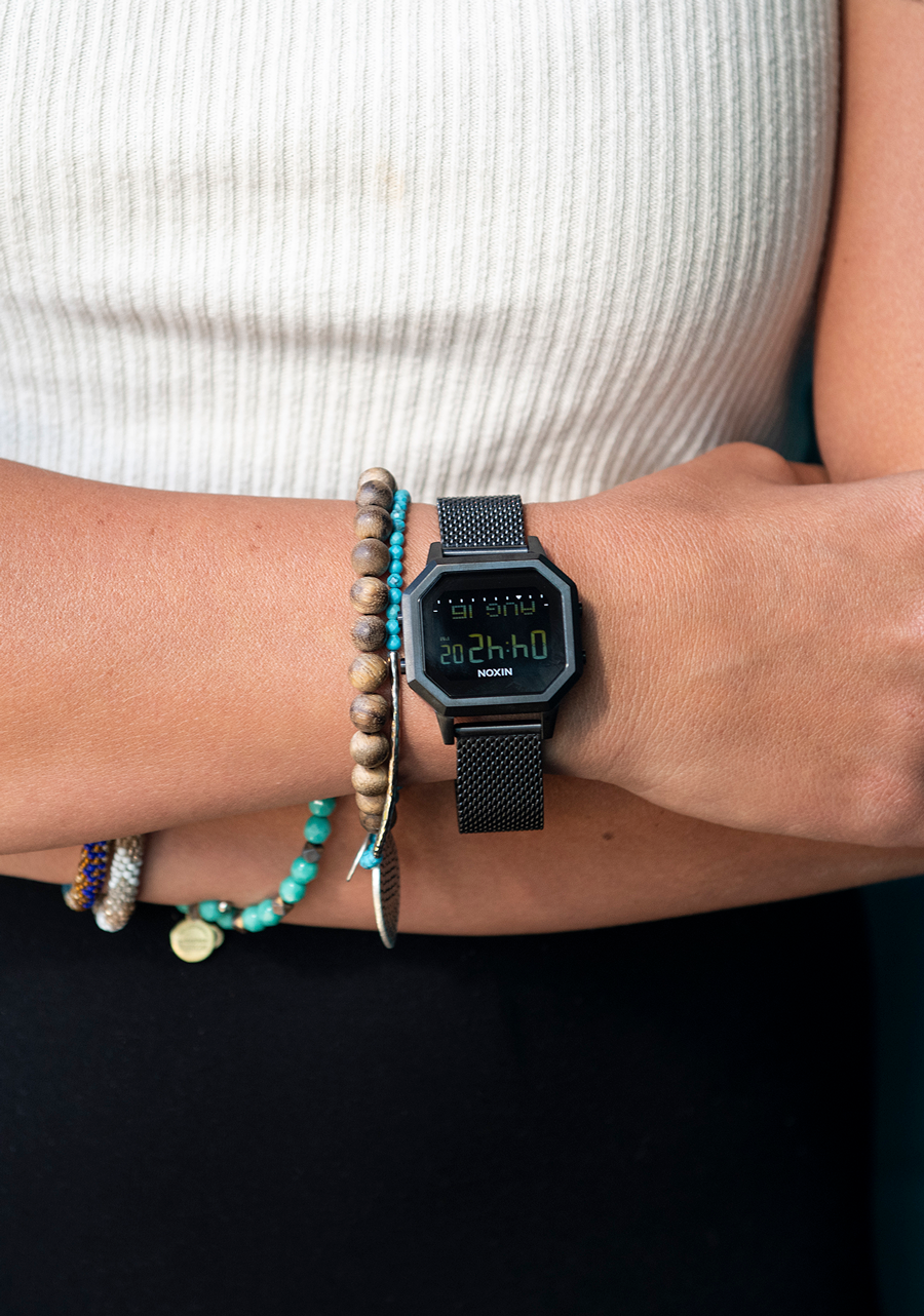 Siren Milanese Watch | All Black | Digital – Nixon CA Siren Milanese Watch | All Black | Digital – Nixon CA