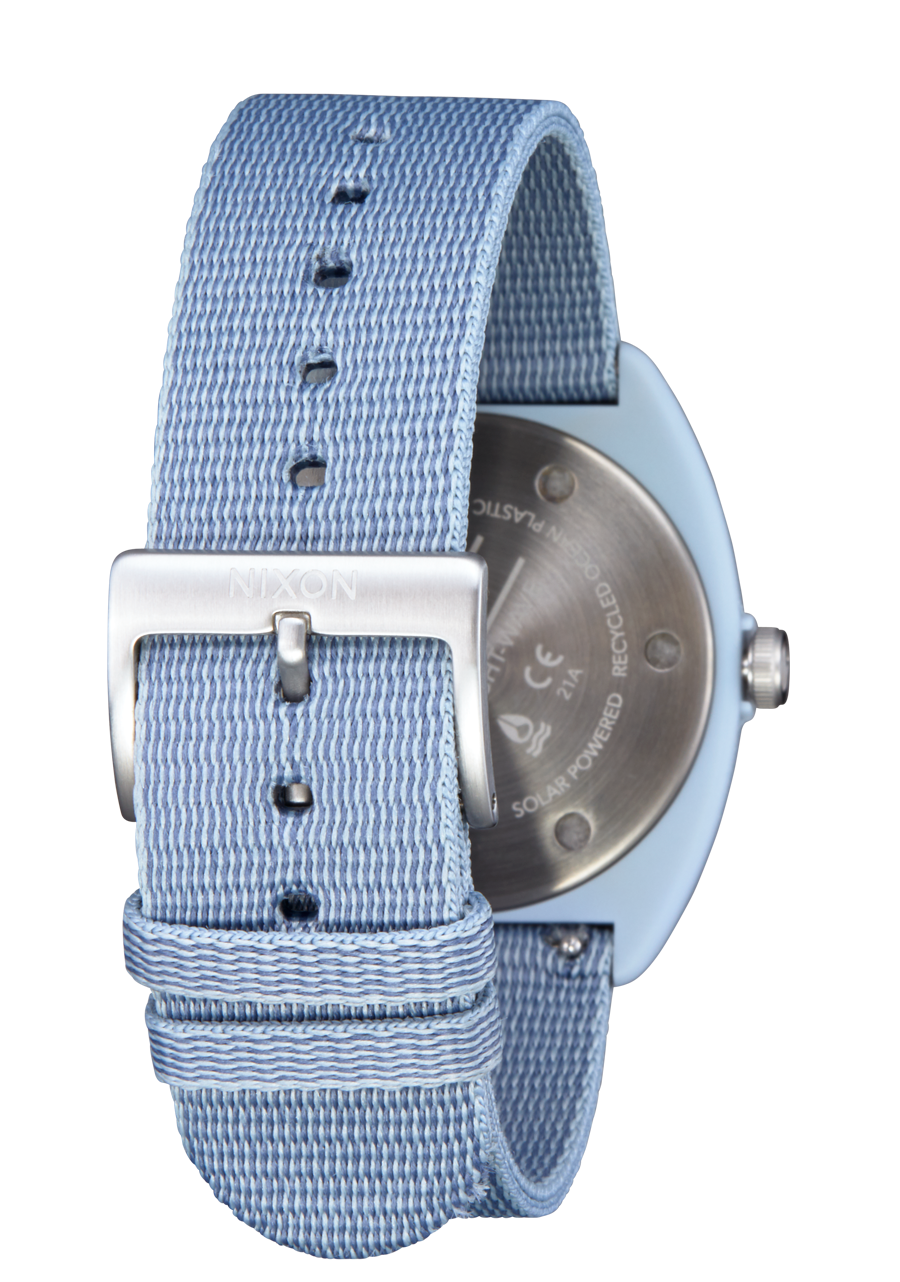 Light-Wave Watch | Gray | Solar-Powered & Eco-Friendly – Nixon CA