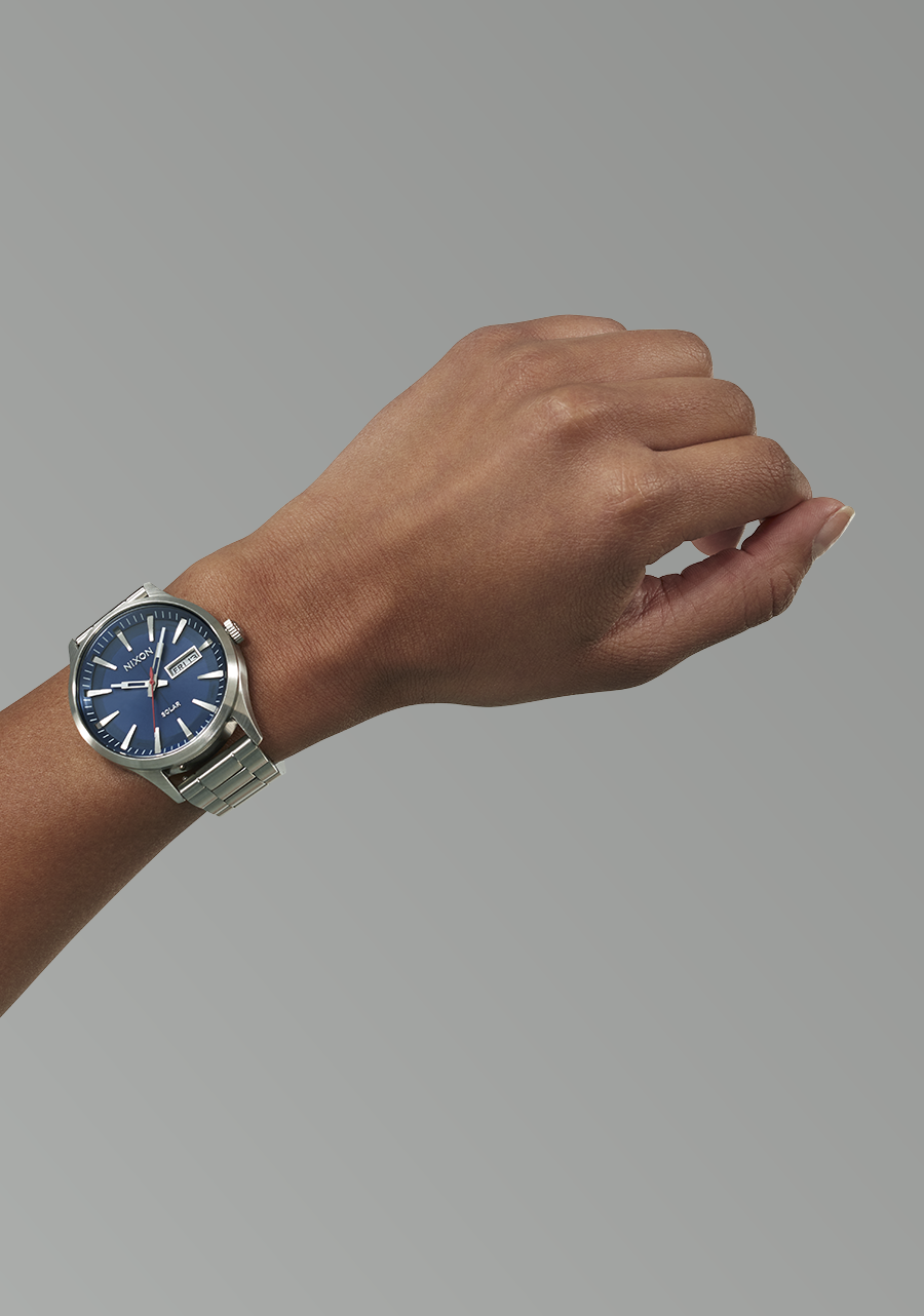 Sentry Solar Stainless Steel Watch | Navy Sunray / Silver | Solar