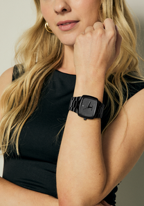 Player - Super Black View 10