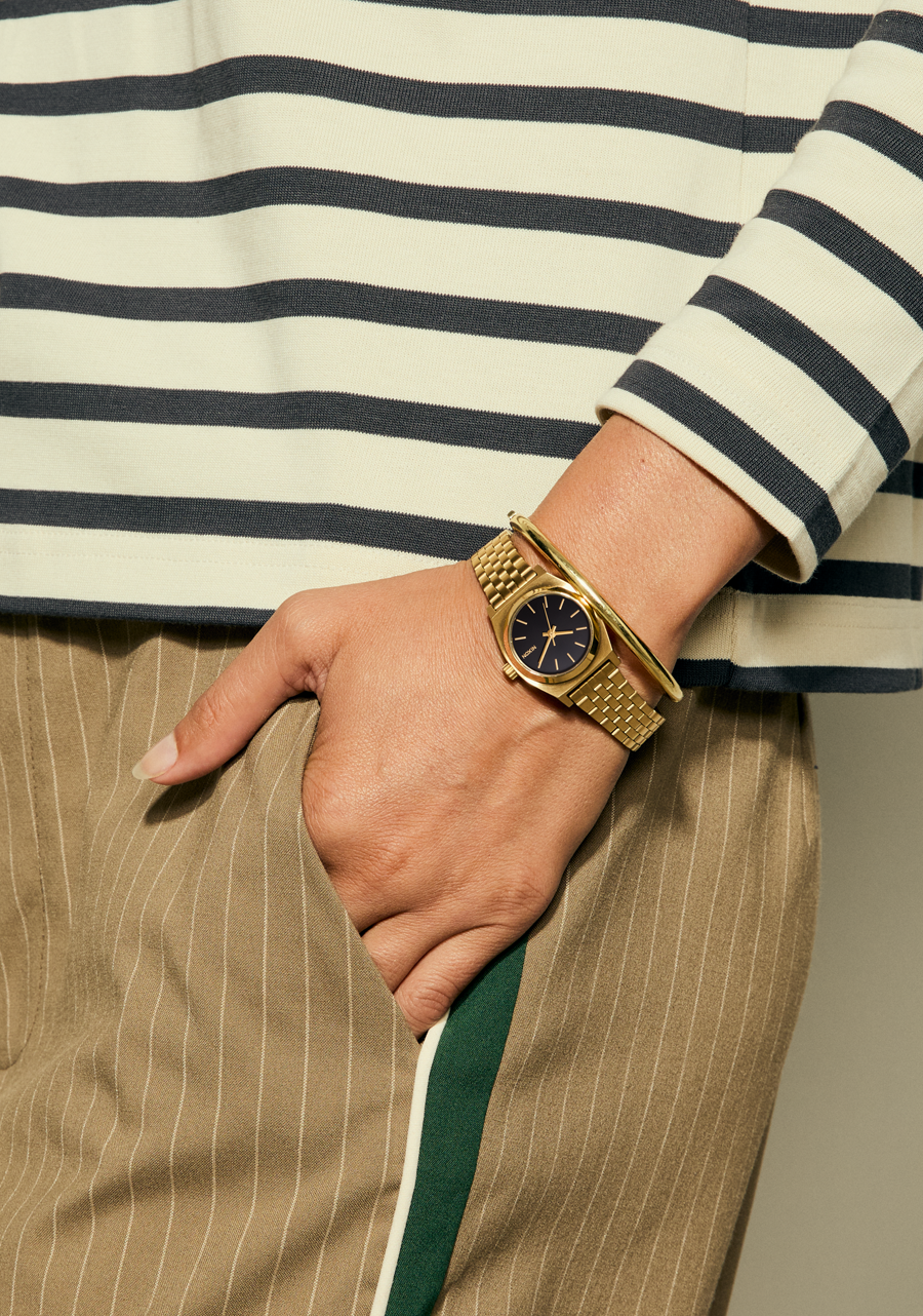 Stainless Steel Nixon Ladies Watch Nixon Optimist Stainless Steel