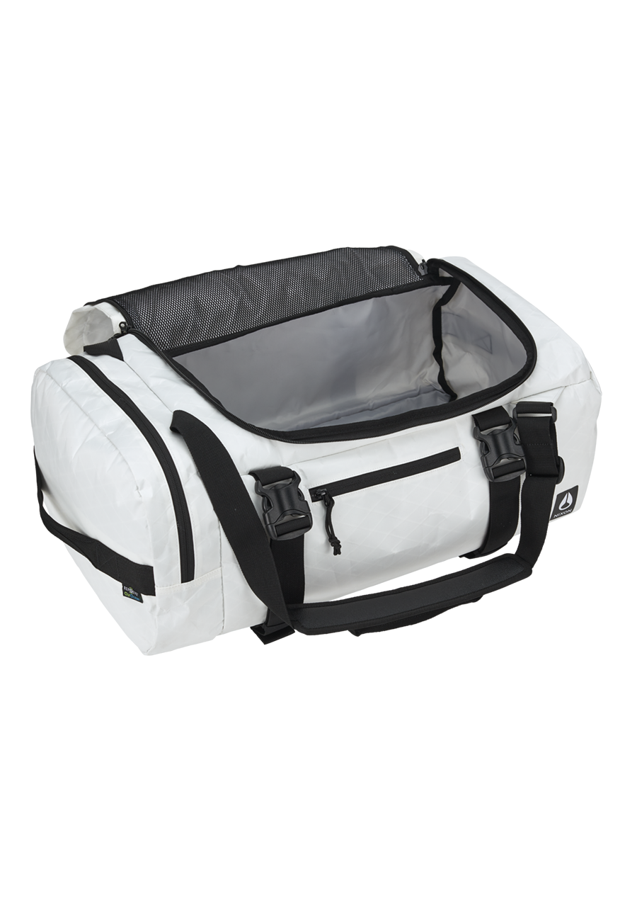 Escape Duffel 45L - NS - White View 3