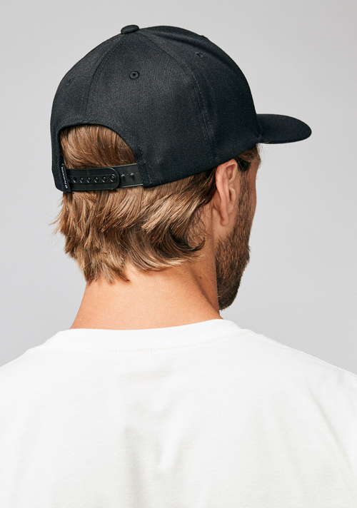 Deep Down Snapback - Noir / blanc